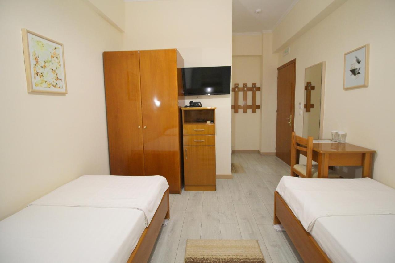 Hotel Ari Sarandë 외부 사진