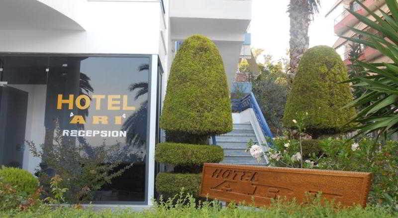 Hotel Ari Sarandë 외부 사진